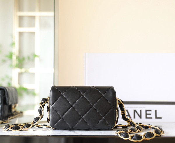 CHANEL FALL-WINTER 2024/25   SMALL FLAP BAG BLACK