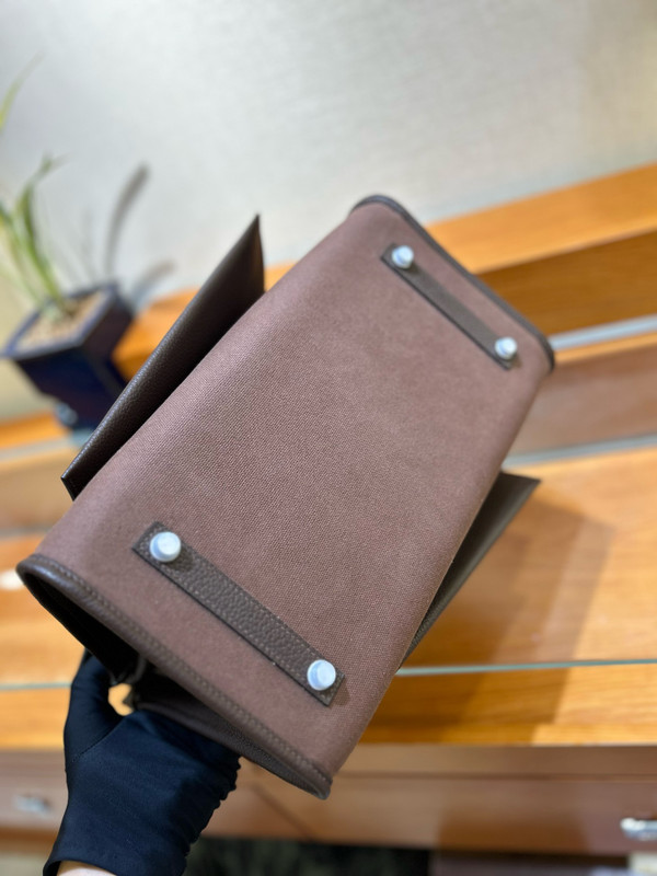 Hermes Birkin à l’envers 35 Barenia Faubourg All Brown 2025