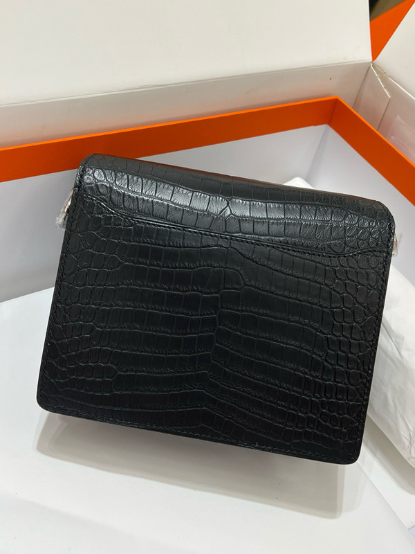 Hermes Noir Nile Crocodile PHW Roulis Mini 18/19 Handbag