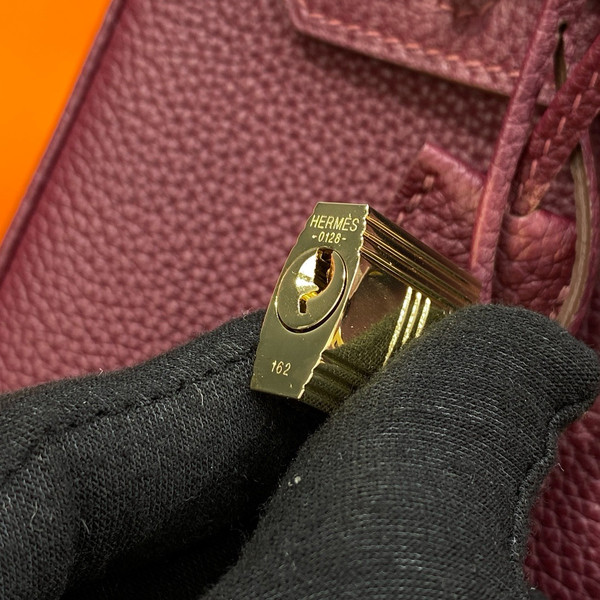 Hermès 18 Bordeaux Birkin 30 cm Togo Leather Gold Hardware