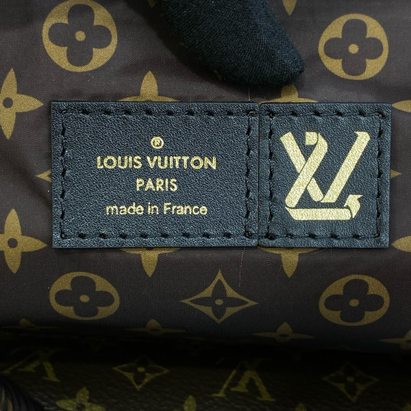 LOUIS VUITTON Cabas “Onthego Pillow” MM M21069 Black