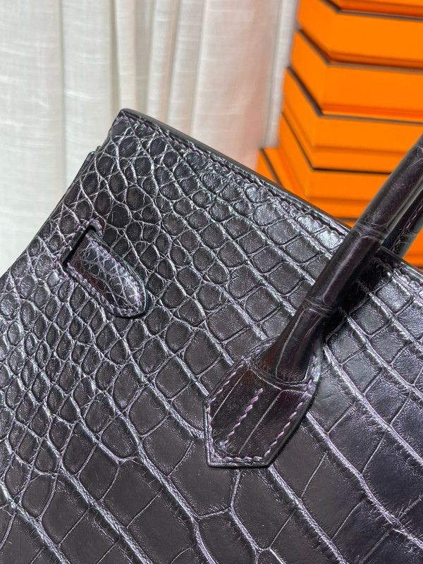 Hermes Birkin Bag 35 In Black Matt Alligator with Palladium hardware