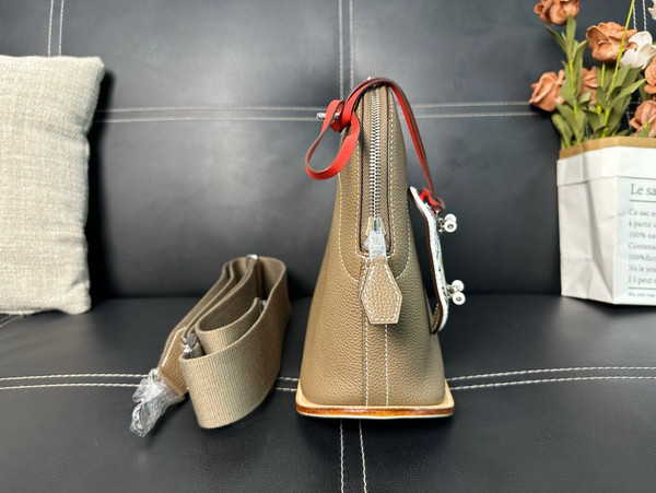 Hermès Hermes Bolide Skate 31 Handbag Etoupe