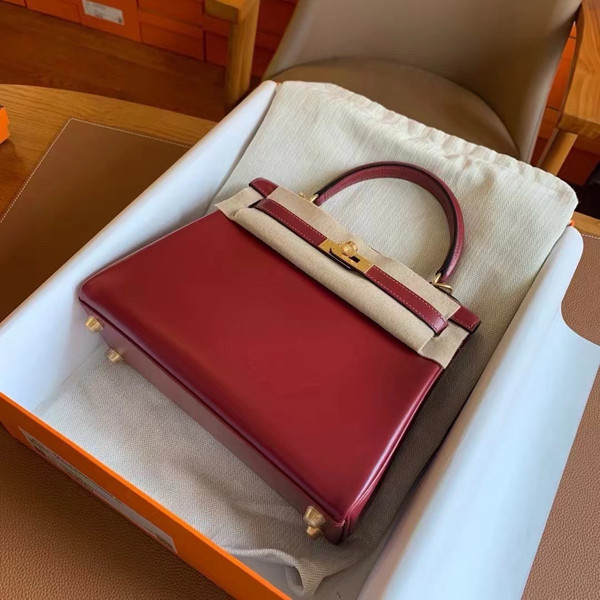 Hermès Red Kelly 25 Box Leather Gold Hardware