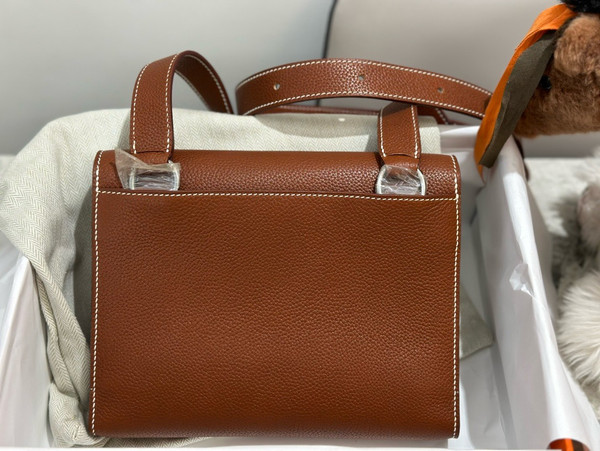 Hermes Sac a depeches 21 bag Gold Togo Leather