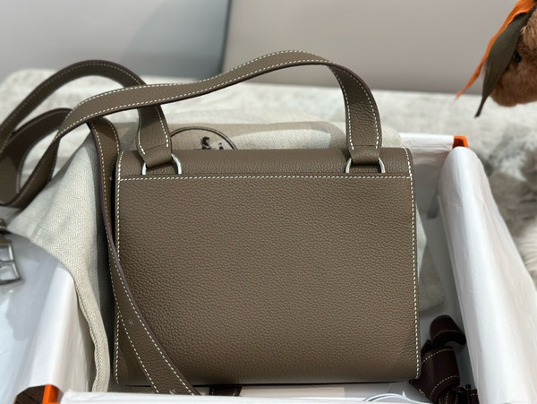 Hermes Sac a depeches 21 bag Etoupe Togo Leather