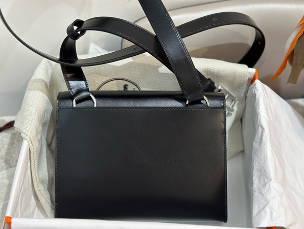 Hermes Sac a depeches 21 bag Black Box Leather