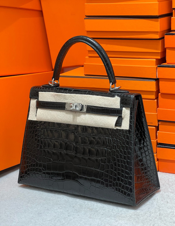 Hermes Black Alligator KELLY 25 WITH PALLADIUM HARDWARE