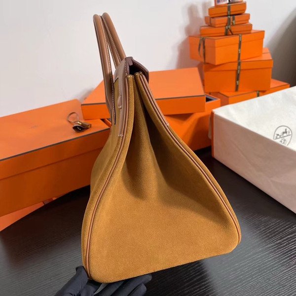 Hermès Birkin 40 cm Gold Suede Leather Gold Hardware
