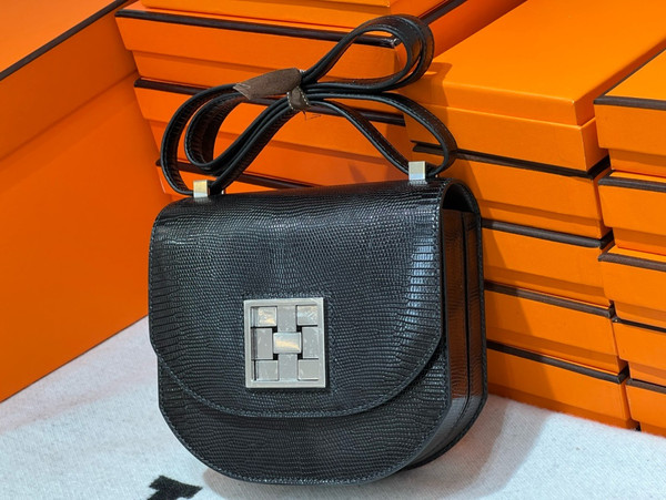 Hermès Ombre Shiny Black Lizard Mosaique Au 24-17 with Palladium Hardware