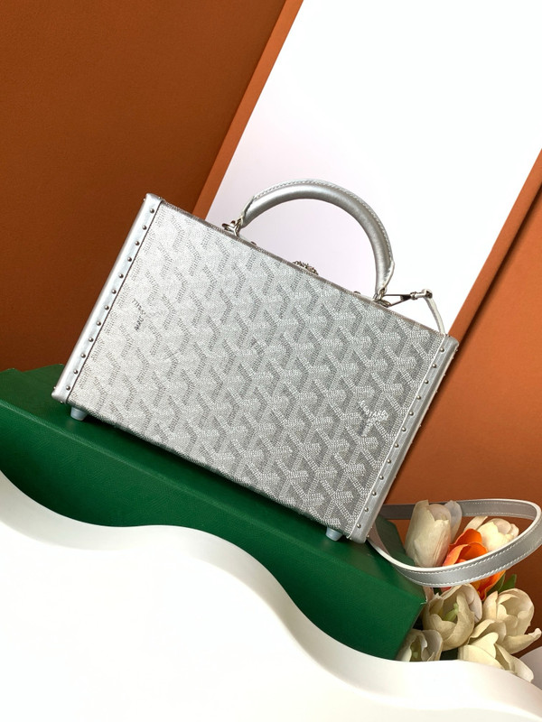 Goyard Grand Hotel Trunk Bag Silver