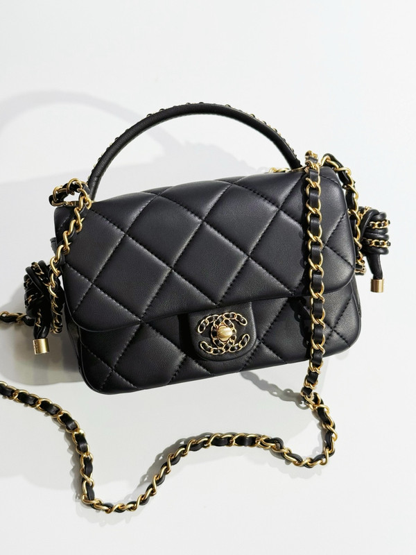 Chanel CRUISE 2024/25 FLAP BAG WITH TOP HANDLE  Lambskin & Gold Metal