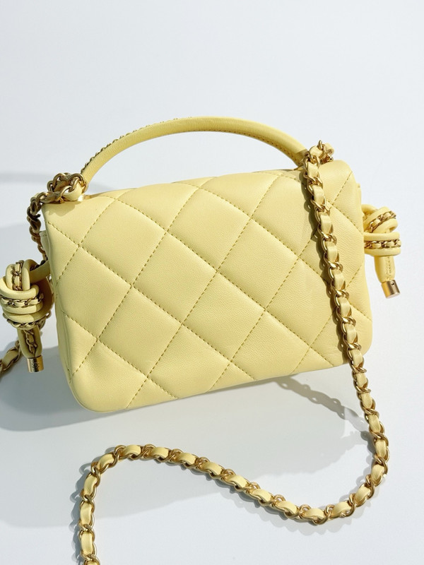 Chanel CRUISE 2024/25 YELLOW FLAP BAG WITH TOP HANDLE  Lambskin & Gold Metal