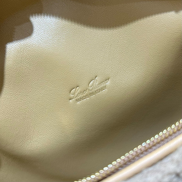 Loro Piana Extra Pocket L19  Ram Leather  White