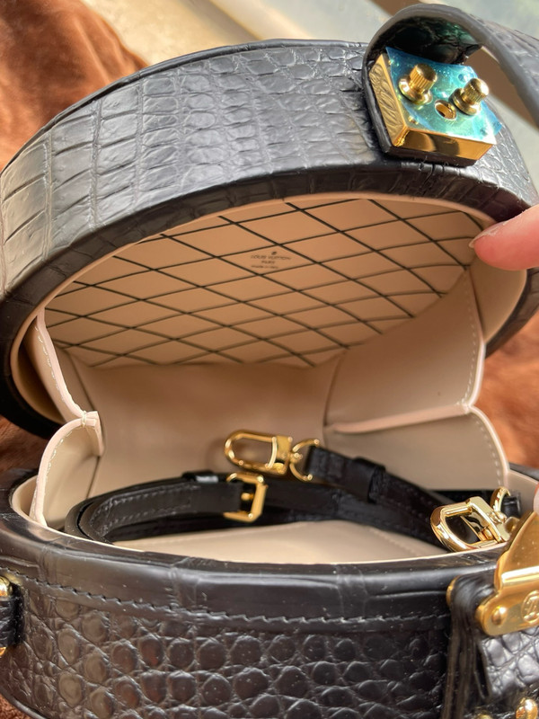 Louis Vuitton N94636 Petite Boite Chapeau Black