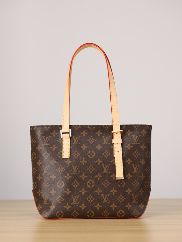 Louis Vuitton M12095 Piano