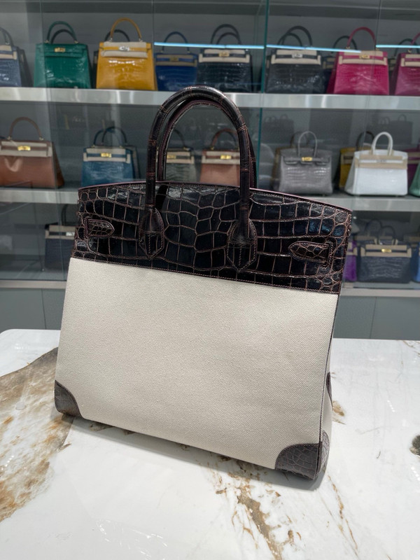 HERMÈS BIRKIN 40 HAVANE MATTE POROSUS CROCODILE & TOILE BRUSHED PALLADIUM HARDWARE