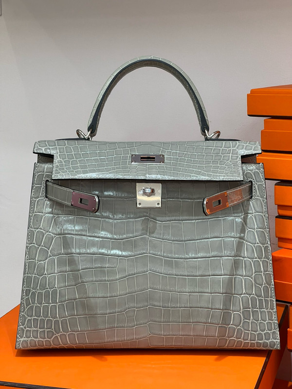 Hermes SHINY GRIS NILOTICUS CROCODILE KELLY 28 WITH Palladium HARDWARE