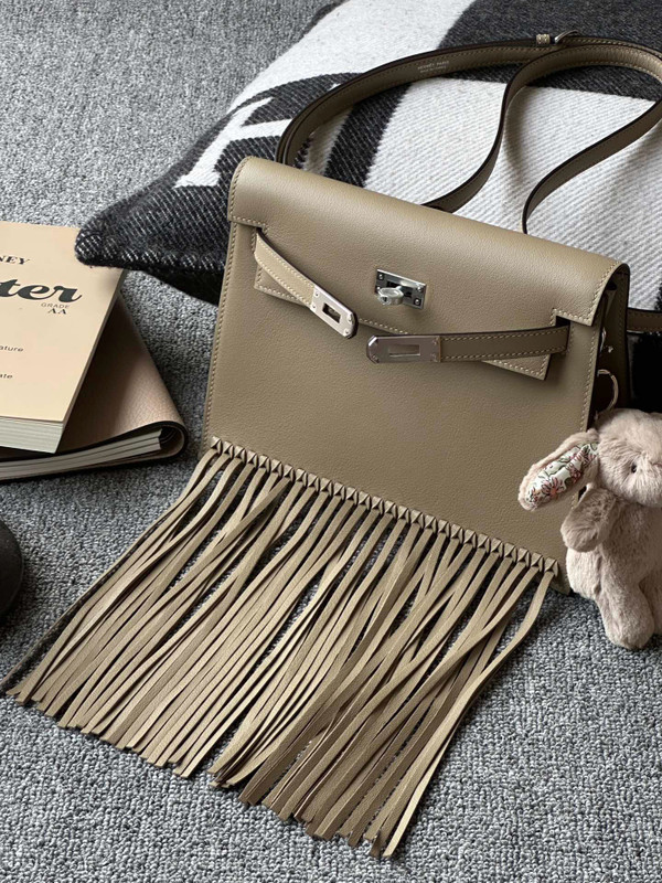 HERMÈS Kelly Danse Anate