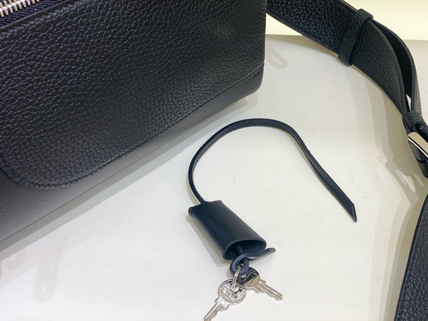 Hermès  Evercolor Nouveau On Body Bag Blue