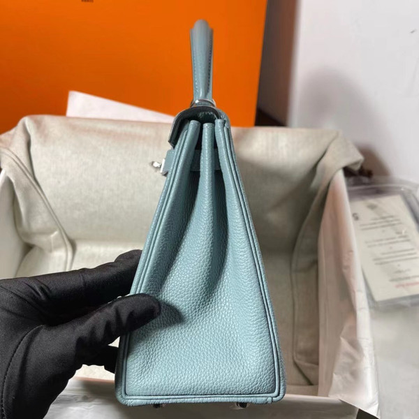 Hermès  Ciel Kelly 25  Togo Palladium Hardware