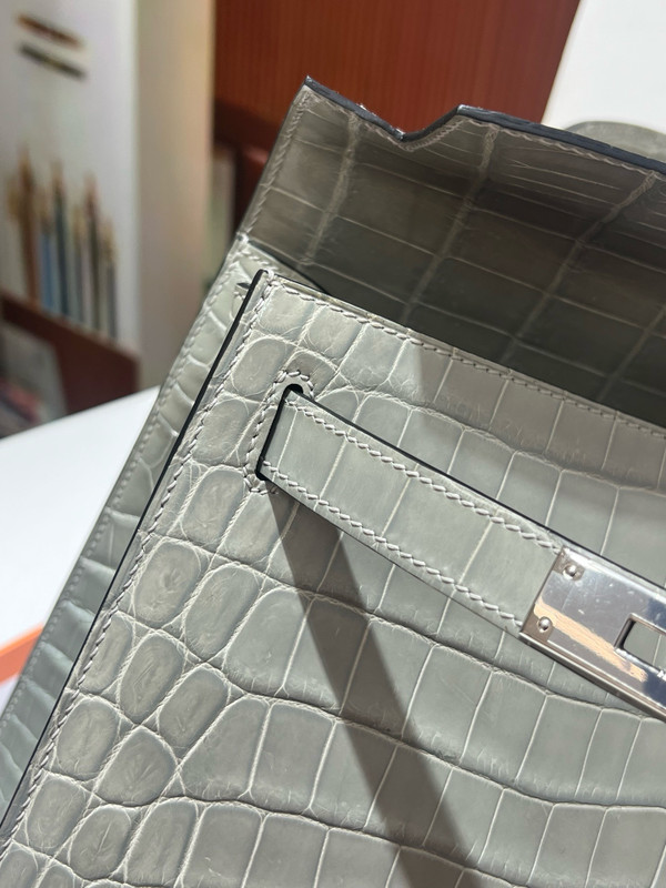 Hermès  Kelly 28 Gris Ciment Niloticus Crocodile Palladium Hardware