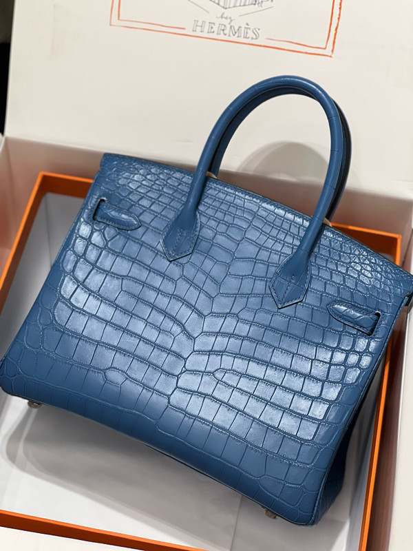 Hermes Blue de Malte Birkin 30 in Niloticus Crocodile with Palladium hardware