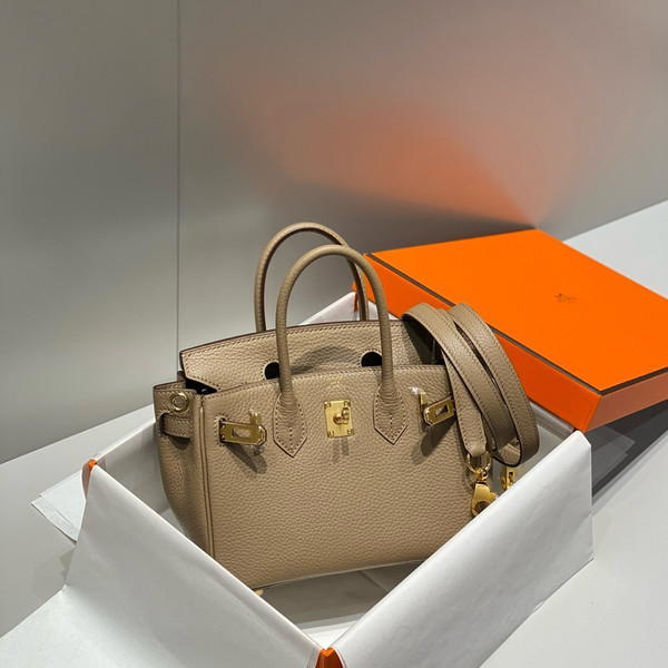 Hermès Birkin 20 Gris Tourterelle Togo Leather Gold Hardware