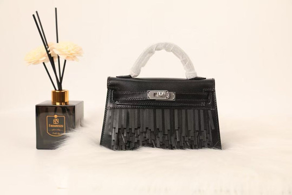 Hermes Runway Spring  2025 Mini Kelly Pampilles Black Box calfskin