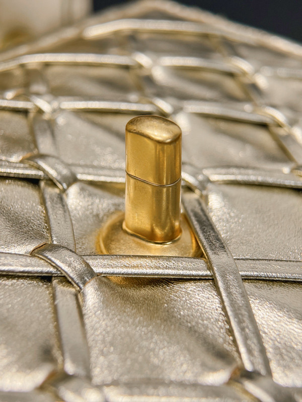 CHANEL SPRING-SUMMER 2025   MINI FLAP BAG   Metallized Braided Calfskin & Gold-Tone Metal  Gold