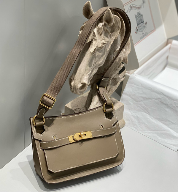 Hermès Jypsiere Mini Etoupe Swift Gold Hardware