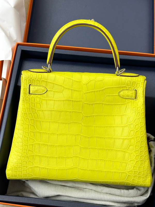 Hermes Lime Alligator KELLY 28 With Palladium Hardware