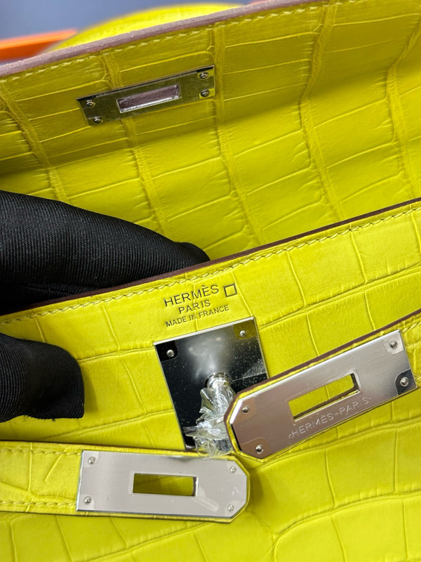 Hermes Lime Alligator KELLY 28 With Palladium Hardware