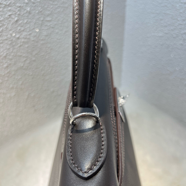 Hermès Ebene Togo and Swift Ghillies Retourne Kelly 28 Palladium Hardware