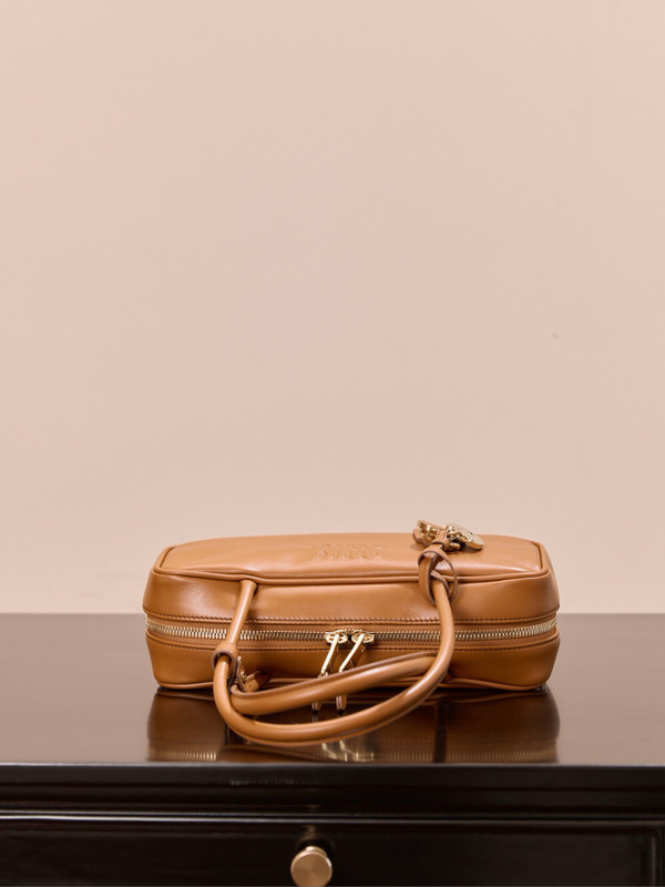 Miu Miu Beau leather bag Cognac
