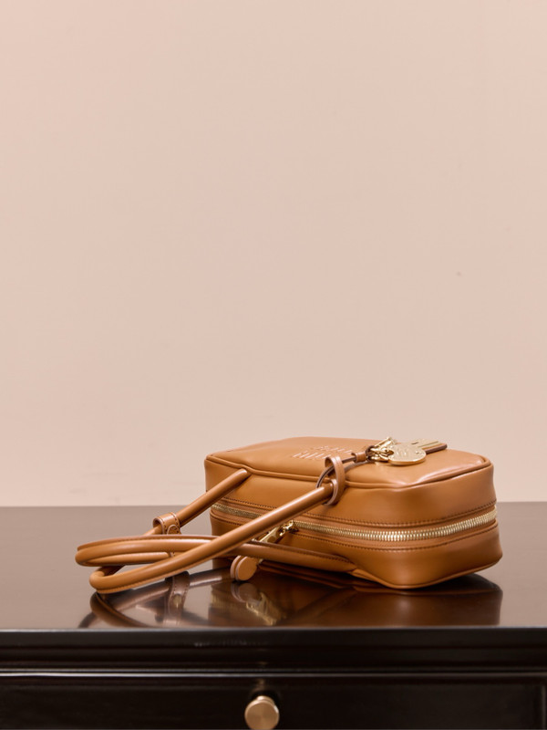 Miu Miu Beau leather bag Cognac