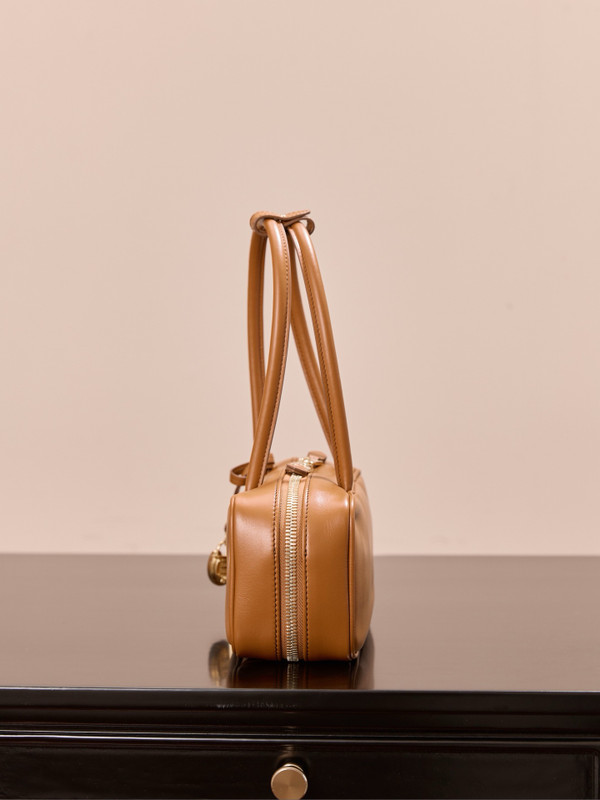 Miu Miu Beau leather bag Cognac