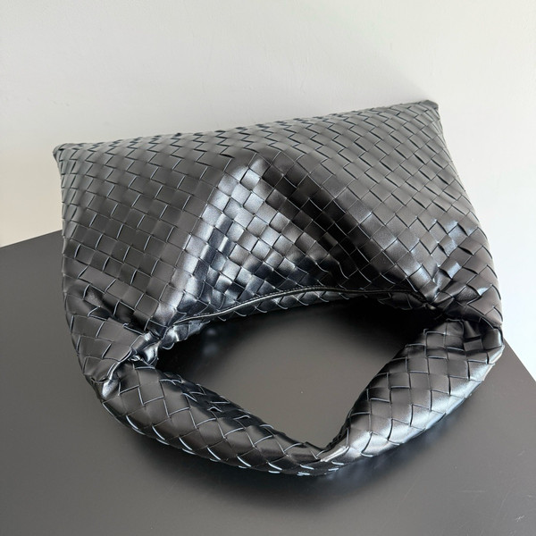 Bottega Veneta Hop Bag Black
