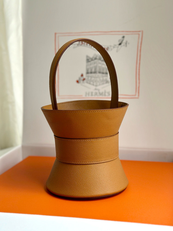Hermes Mini Medor bag Sesame