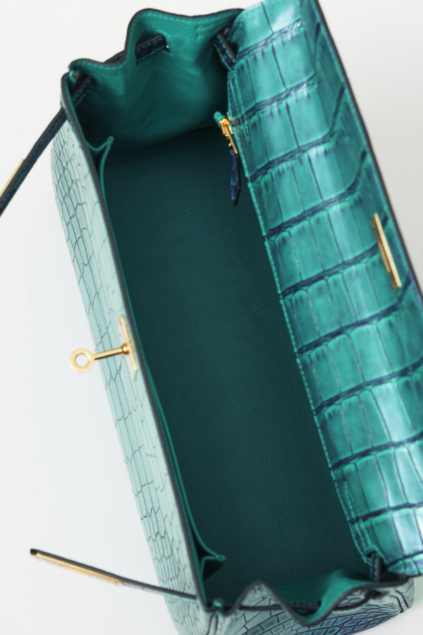 Hermes A MATTE BLEU PAON ALLIGATOR RETOURNÉ KELLY 32 WITH GOLD HARDWARE