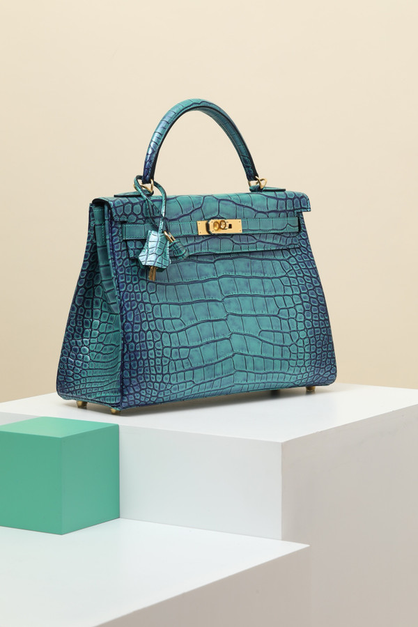 Hermes A MATTE BLEU PAON ALLIGATOR RETOURNÉ KELLY 32 WITH GOLD HARDWARE