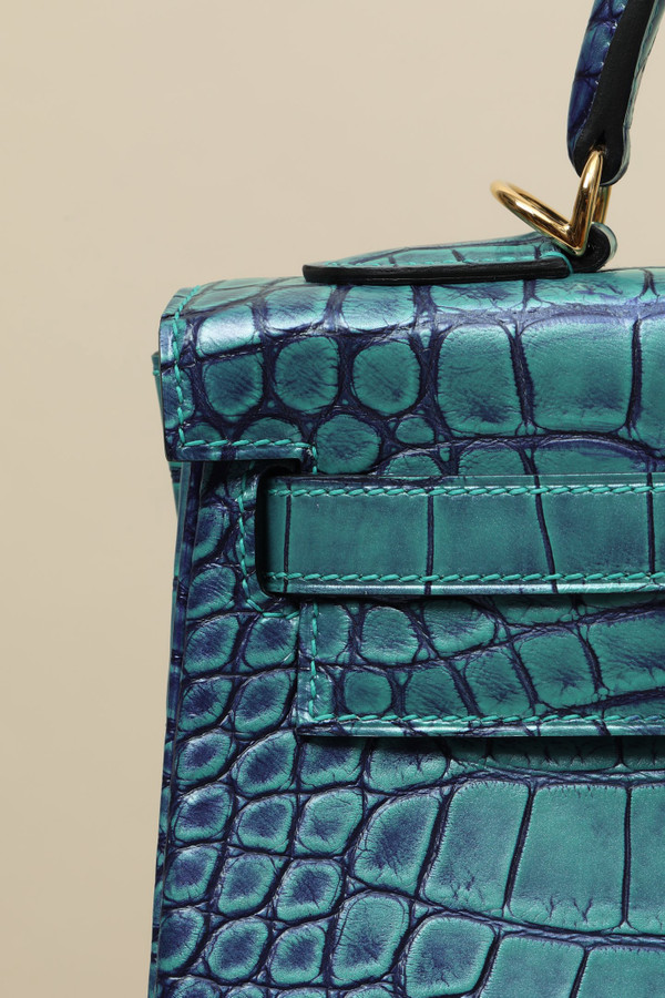 Hermes A MATTE BLEU PAON ALLIGATOR RETOURNÉ KELLY 32 WITH GOLD HARDWARE