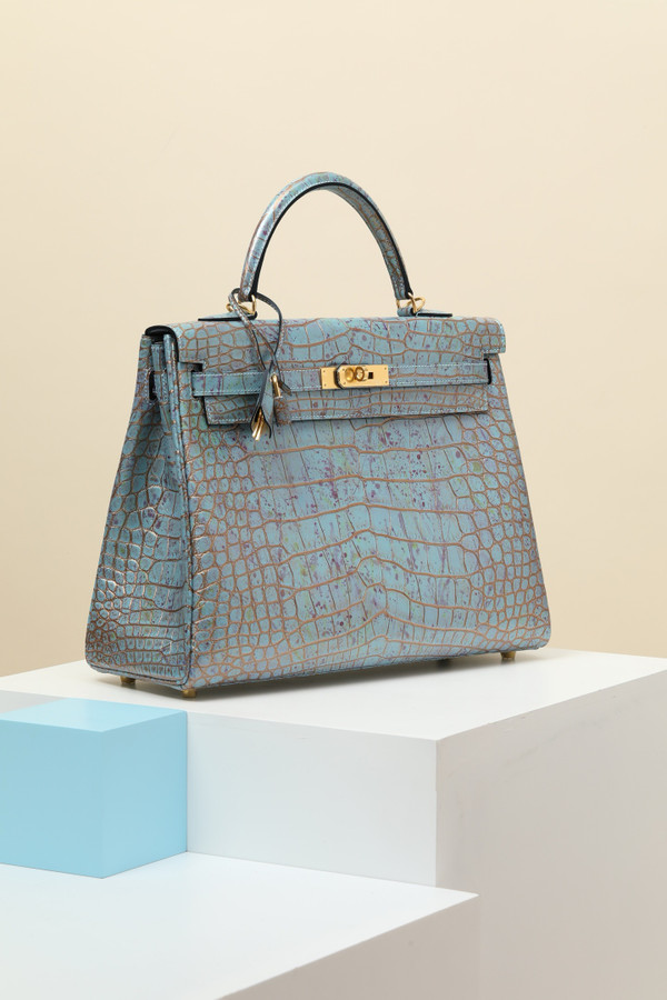 Hermes A MATTE BLEU SAINT CYR  ALLIGATOR RETOURNÉ KELLY 32 WITH GOLD HARDWARE