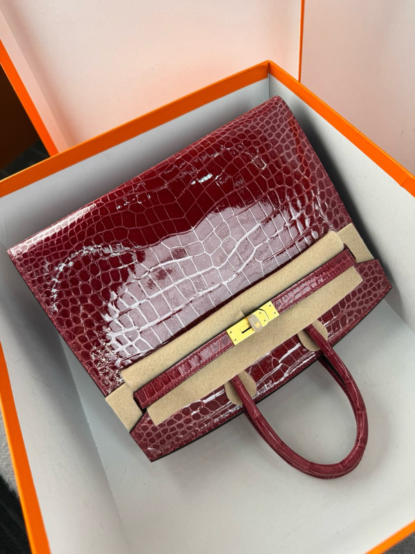 Hermès Sellier Birkin 25 Bordeaux Shiny Crocodile Niloticus Gold Hardware