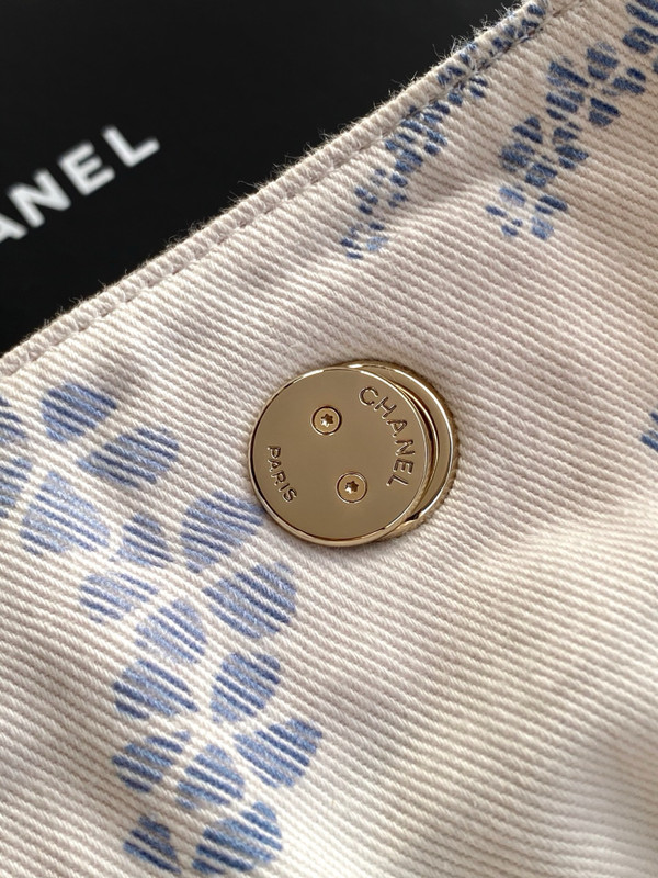 Chanel THE CHANEL COCO BEACH 2025 COLLECTION   SHOPPING BAG BLUE