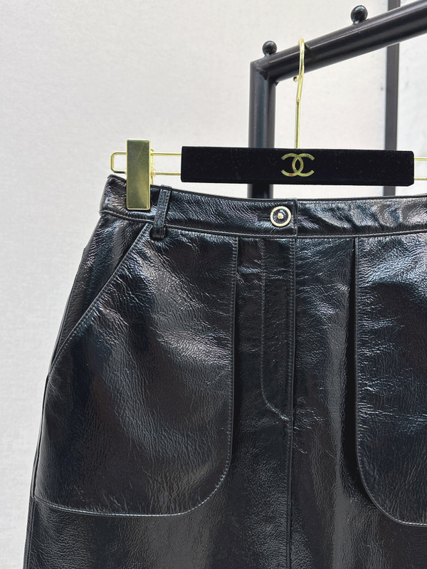 Chanel 2024/25 MÉTIERS D’ART LAMBSKIN SKIRT