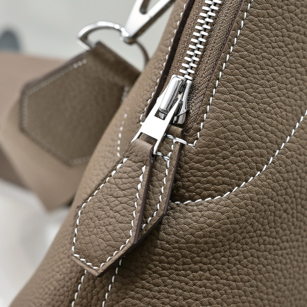 Hermès Bolide Skateboard 31 Etoupe Togo Palladium Hardware