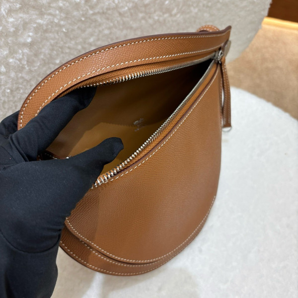 Hermes Petite Course bag Gold