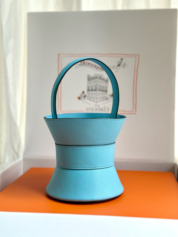 Hermes Mini Medor bag Bleu Atoll