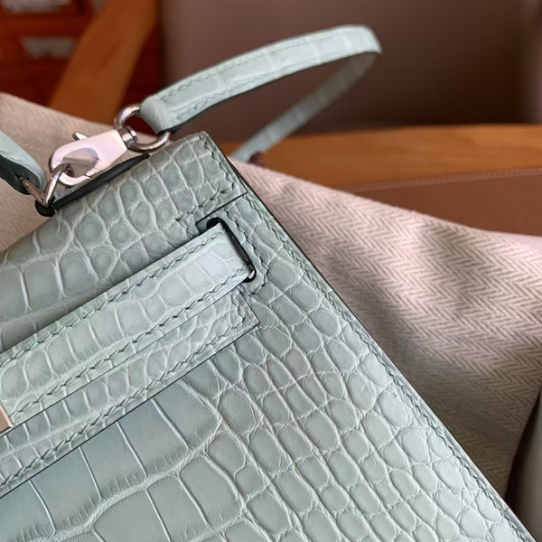 Hermès Kelly 20 Mini II Mint Matte Alligator Palladium Hardware
